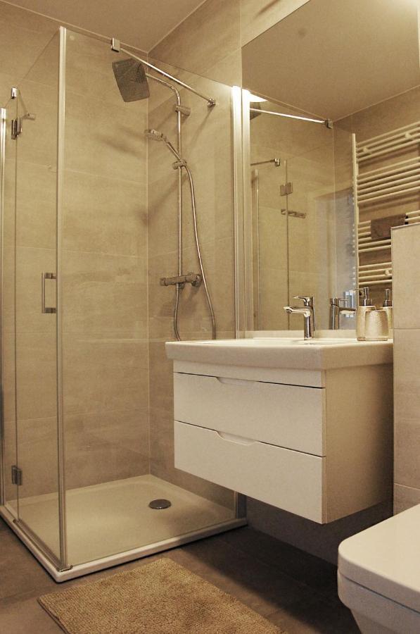 Apartament Nadmorskie Tarasy B202 *